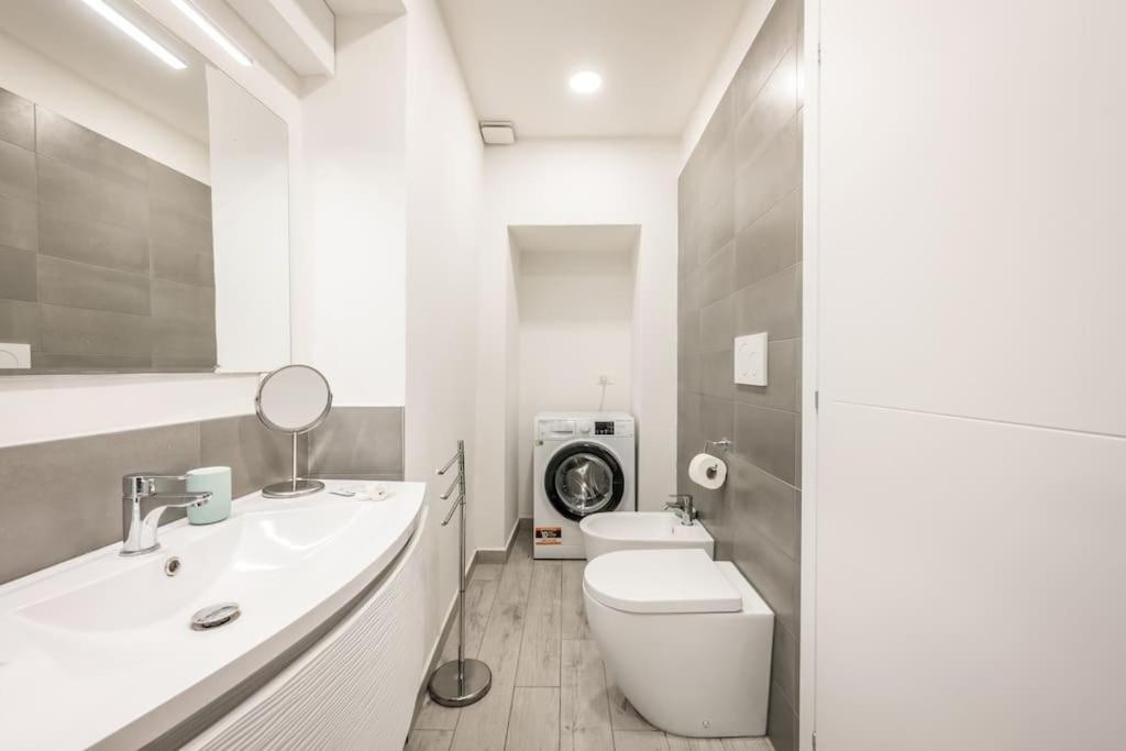 Old Town Via Marsala Apartment Bologna Ngoại thất bức ảnh