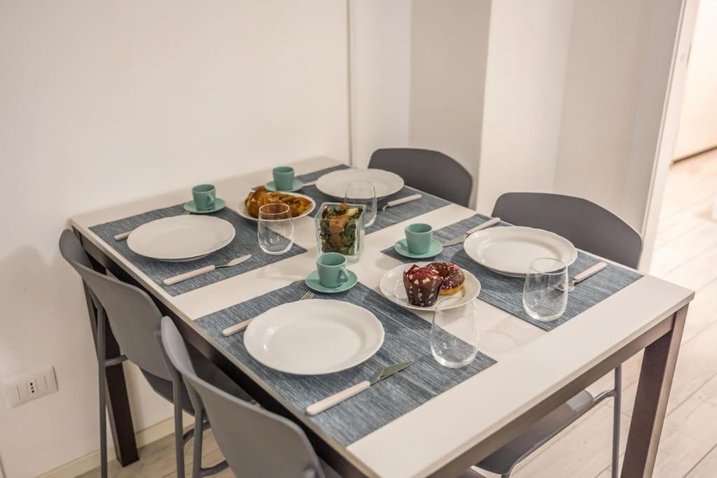 Old Town Via Marsala Apartment Bologna Ngoại thất bức ảnh